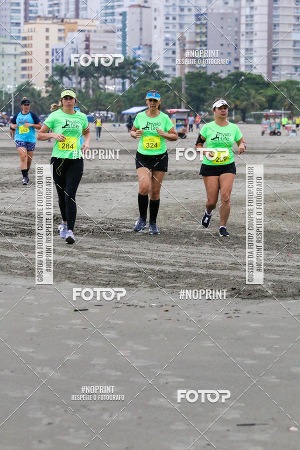 Buy your photos of the event2 ICE RUN 6K on Fotop