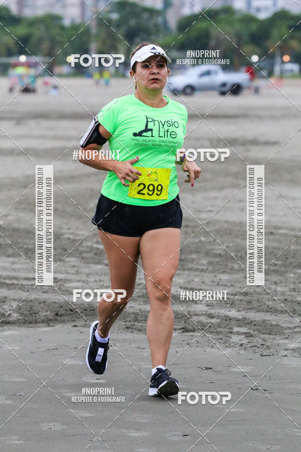 Buy your photos of the event2 ICE RUN 6K on Fotop