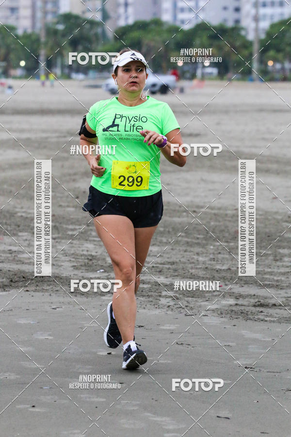 Buy your photos of the event2 ICE RUN 6K on Fotop