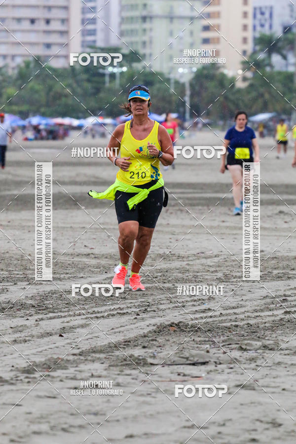 Buy your photos of the event2 ICE RUN 6K on Fotop