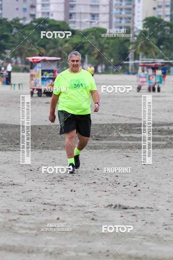 Buy your photos of the event2 ICE RUN 6K on Fotop