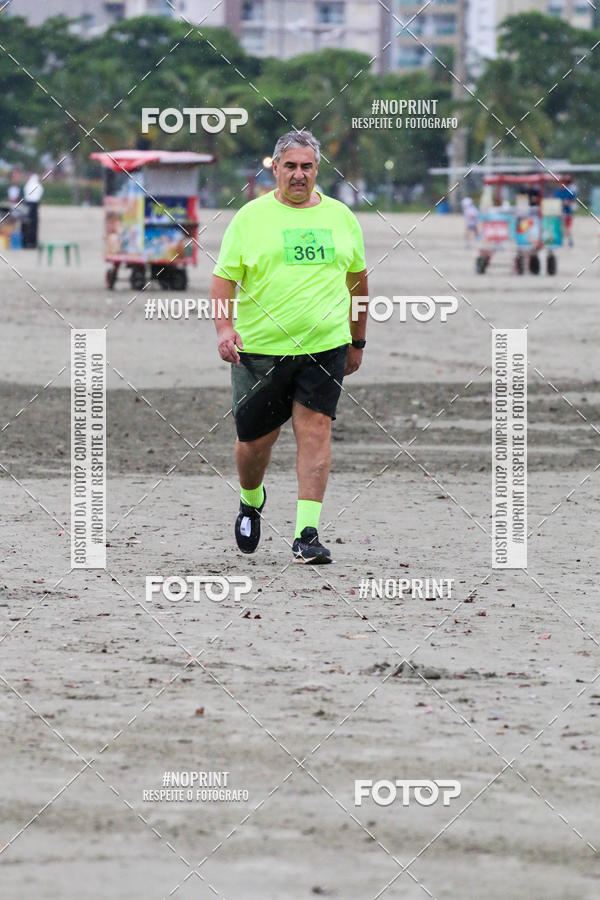 Buy your photos of the event2 ICE RUN 6K on Fotop