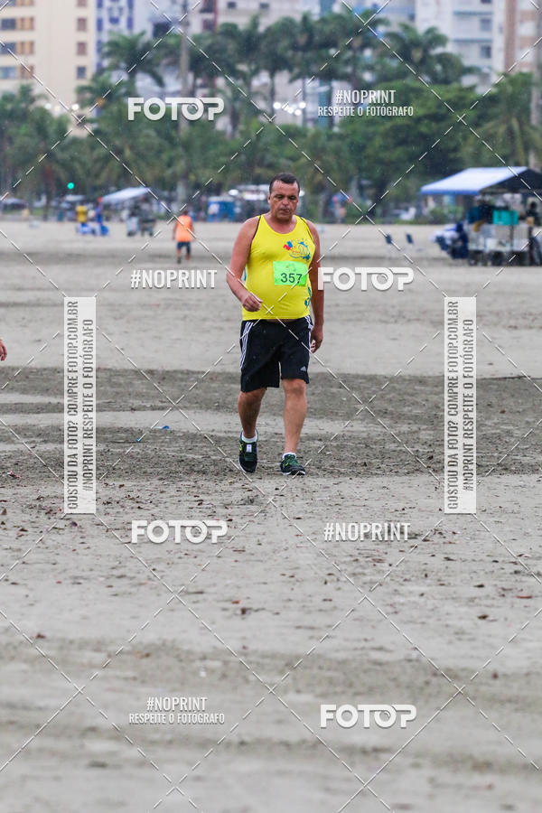 Buy your photos of the event2 ICE RUN 6K on Fotop
