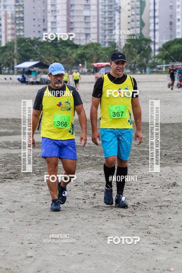 Buy your photos of the event2 ICE RUN 6K on Fotop
