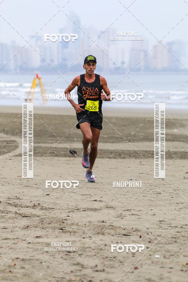 Buy your photos of the event2 ICE RUN 6K on Fotop