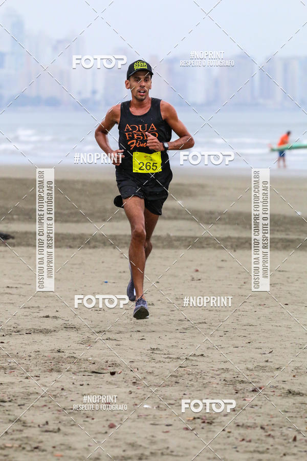 Buy your photos of the event2 ICE RUN 6K on Fotop