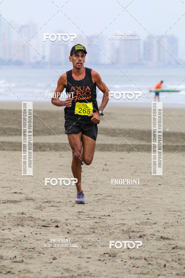 Buy your photos of the event2 ICE RUN 6K on Fotop