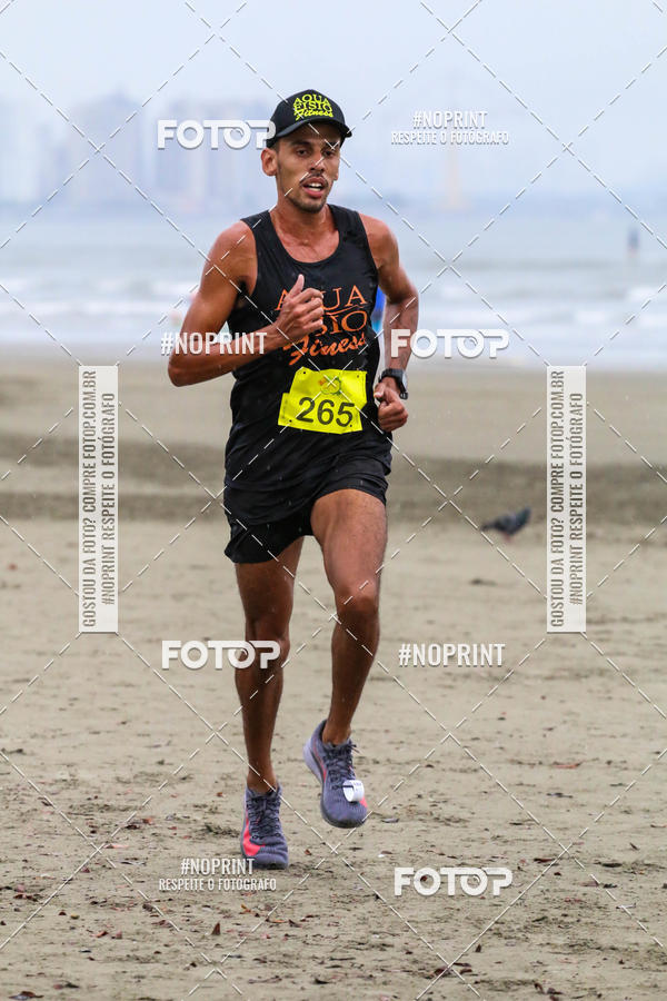 Buy your photos of the event2 ICE RUN 6K on Fotop