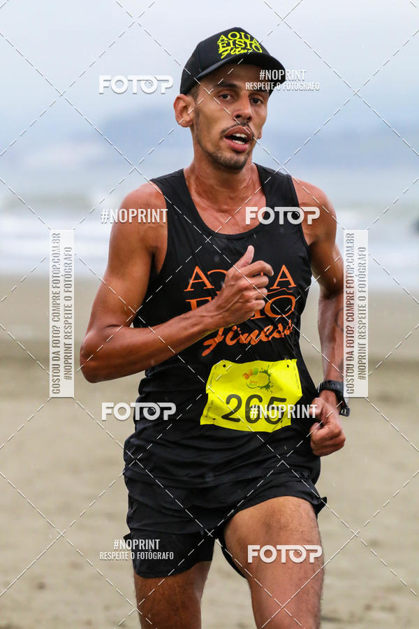 Buy your photos of the event2 ICE RUN 6K on Fotop