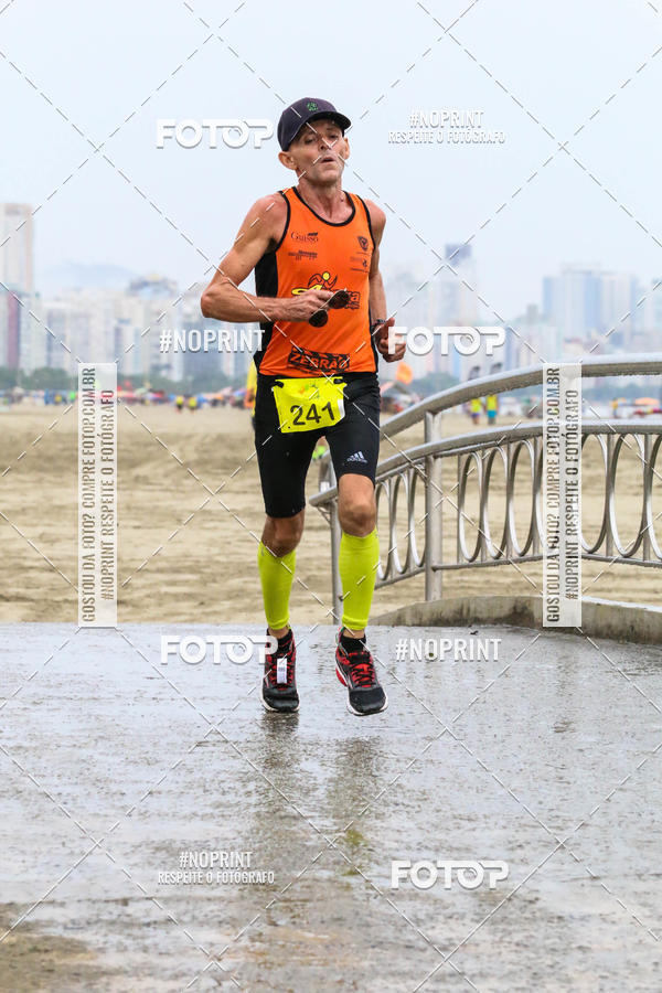 Buy your photos of the event2 ICE RUN 6K on Fotop