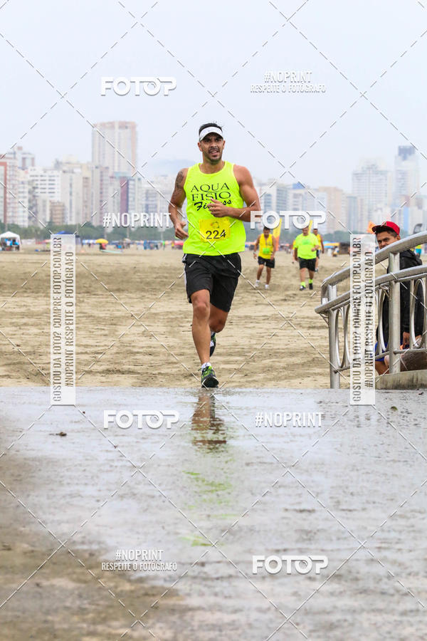 Buy your photos of the event2 ICE RUN 6K on Fotop