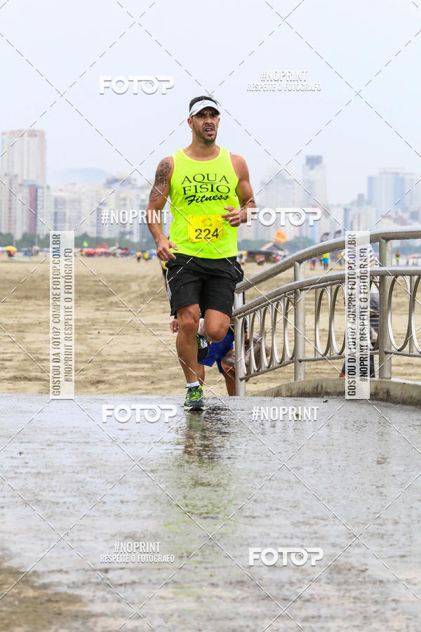 Buy your photos of the event2 ICE RUN 6K on Fotop
