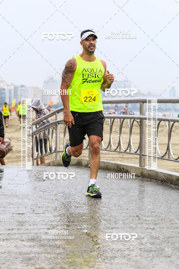 Buy your photos of the event2 ICE RUN 6K on Fotop