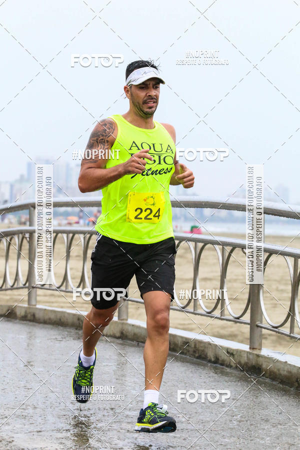 Buy your photos of the event2 ICE RUN 6K on Fotop