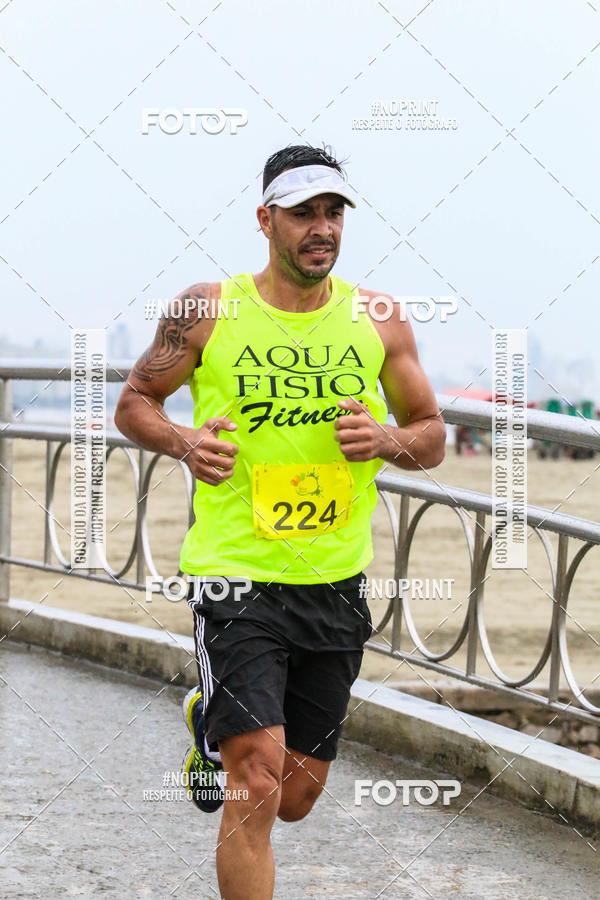 Buy your photos of the event2 ICE RUN 6K on Fotop