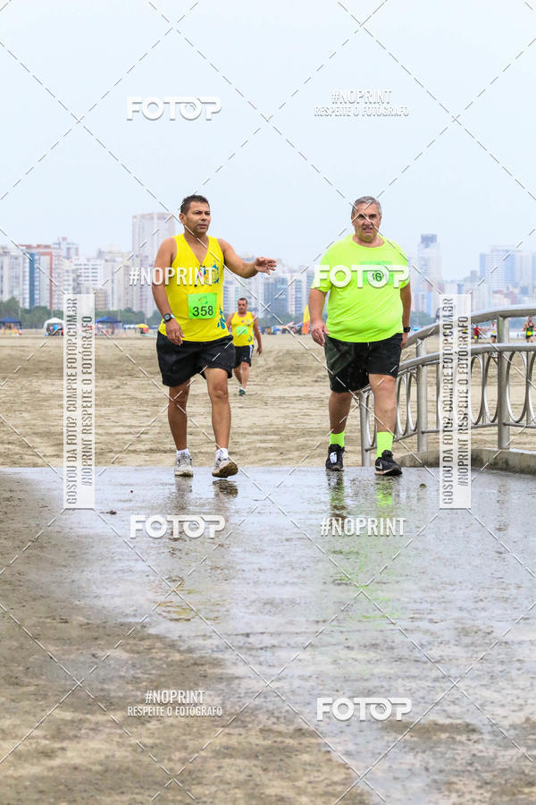 Buy your photos of the event2 ICE RUN 6K on Fotop