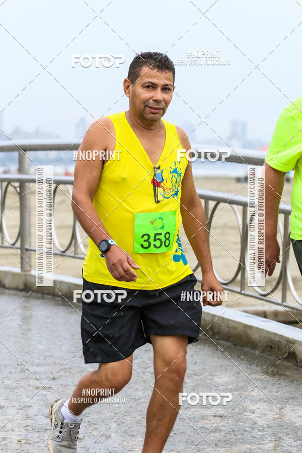 Buy your photos of the event2 ICE RUN 6K on Fotop