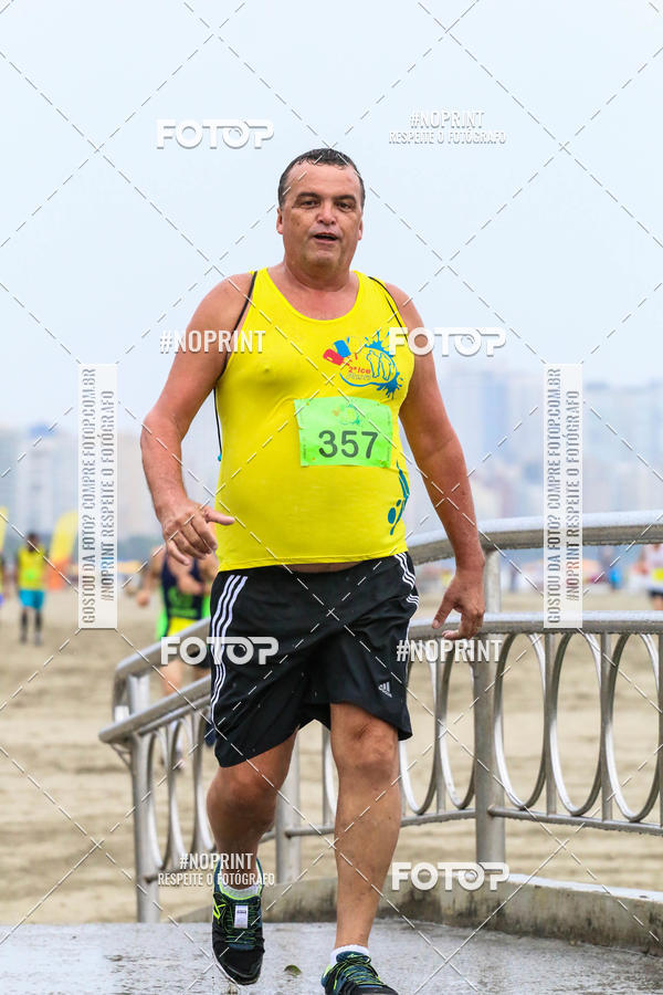 Buy your photos of the event2 ICE RUN 6K on Fotop