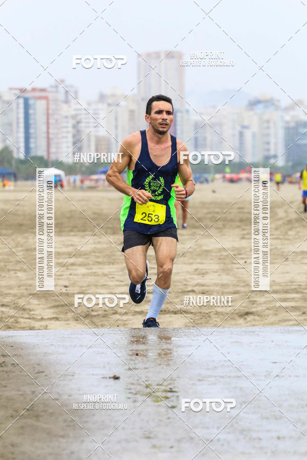 Buy your photos of the event2 ICE RUN 6K on Fotop