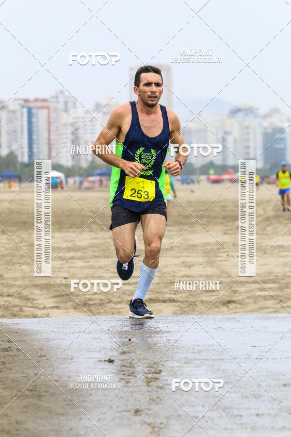 Buy your photos of the event2 ICE RUN 6K on Fotop