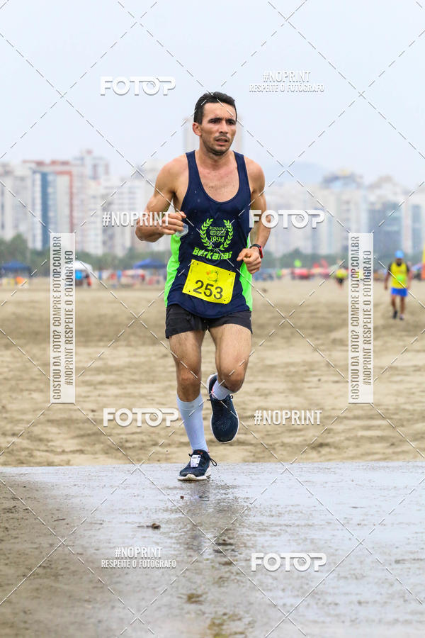 Buy your photos of the event2 ICE RUN 6K on Fotop