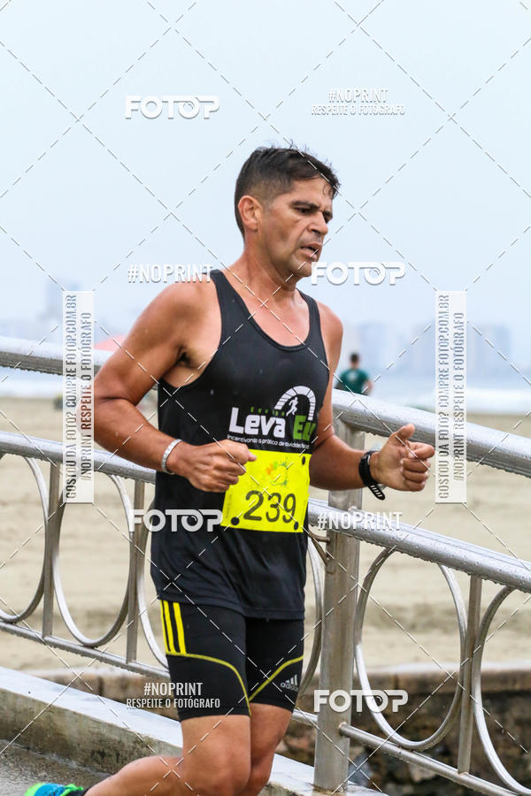 Buy your photos of the event2 ICE RUN 6K on Fotop