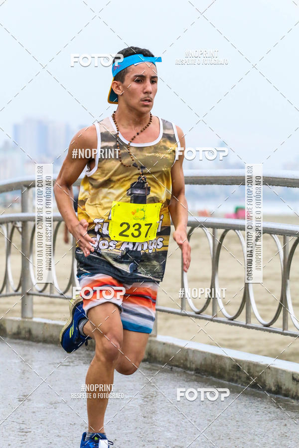 Buy your photos of the event2 ICE RUN 6K on Fotop