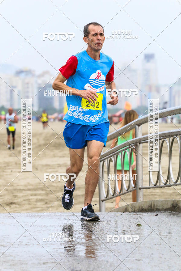Buy your photos of the event2 ICE RUN 6K on Fotop