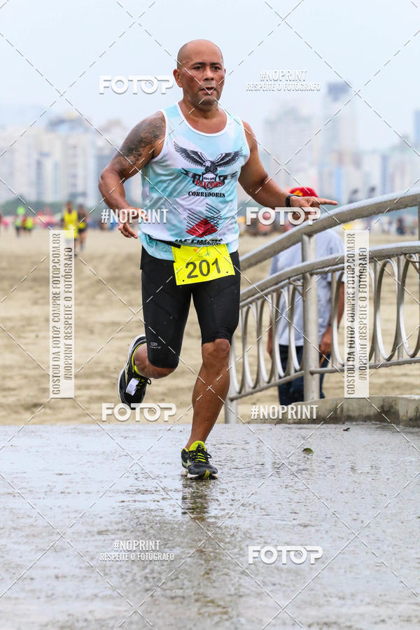 Buy your photos of the event2 ICE RUN 6K on Fotop