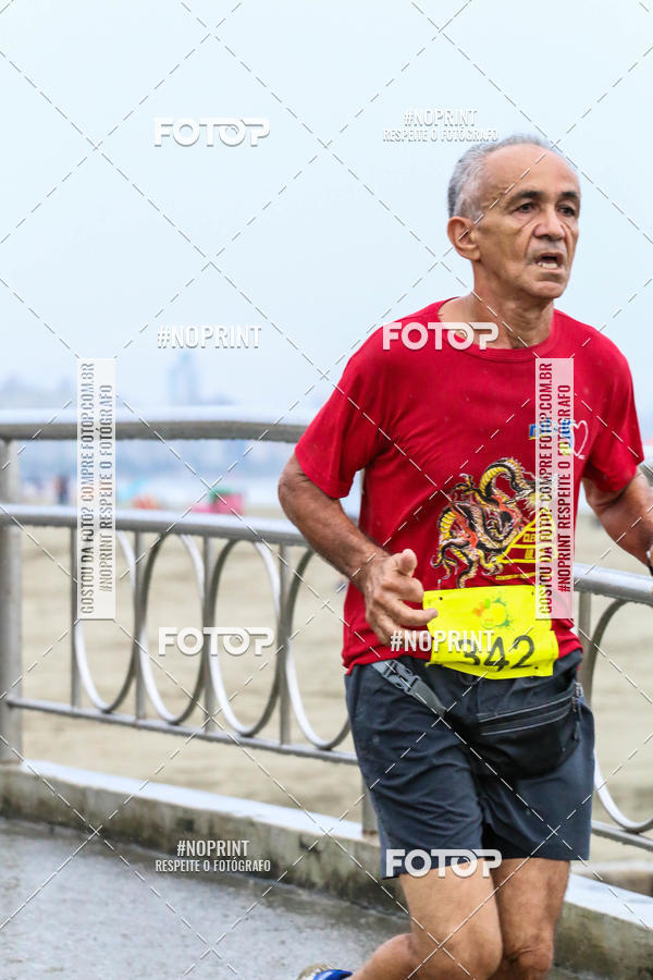 Buy your photos of the event2 ICE RUN 6K on Fotop