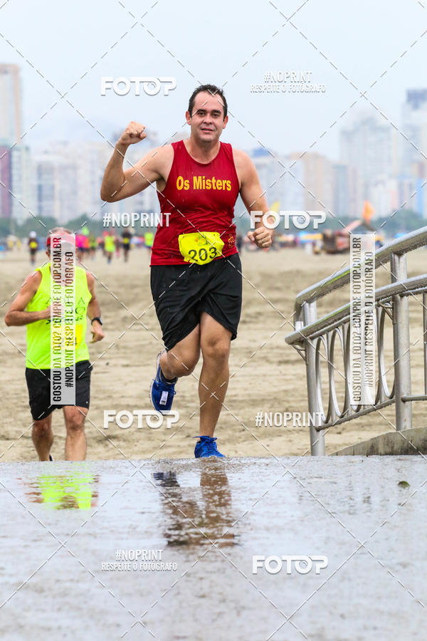 Buy your photos of the event2 ICE RUN 6K on Fotop