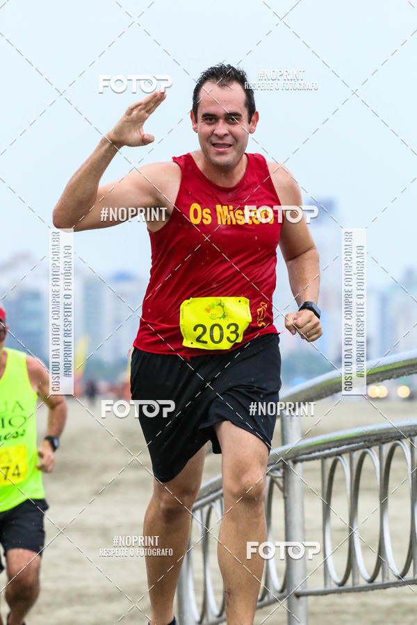 Buy your photos of the event2 ICE RUN 6K on Fotop