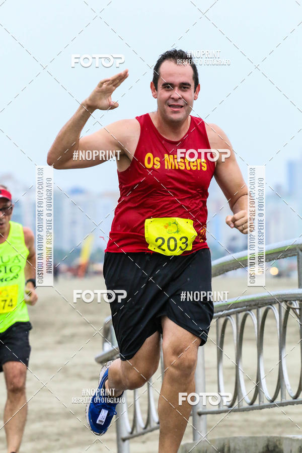 Buy your photos of the event2 ICE RUN 6K on Fotop