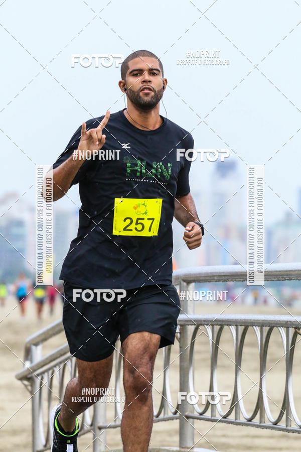 Buy your photos of the event2 ICE RUN 6K on Fotop