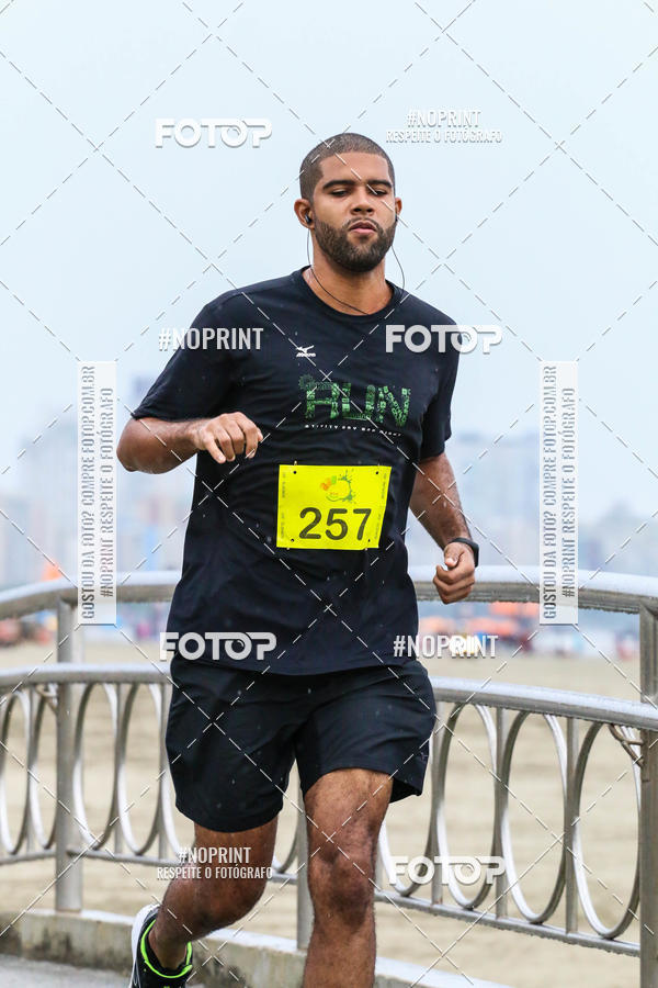 Buy your photos of the event2 ICE RUN 6K on Fotop