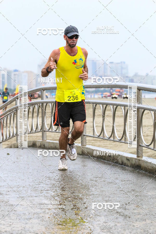 Buy your photos of the event2 ICE RUN 6K on Fotop