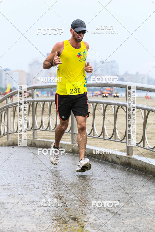Buy your photos of the event2 ICE RUN 6K on Fotop