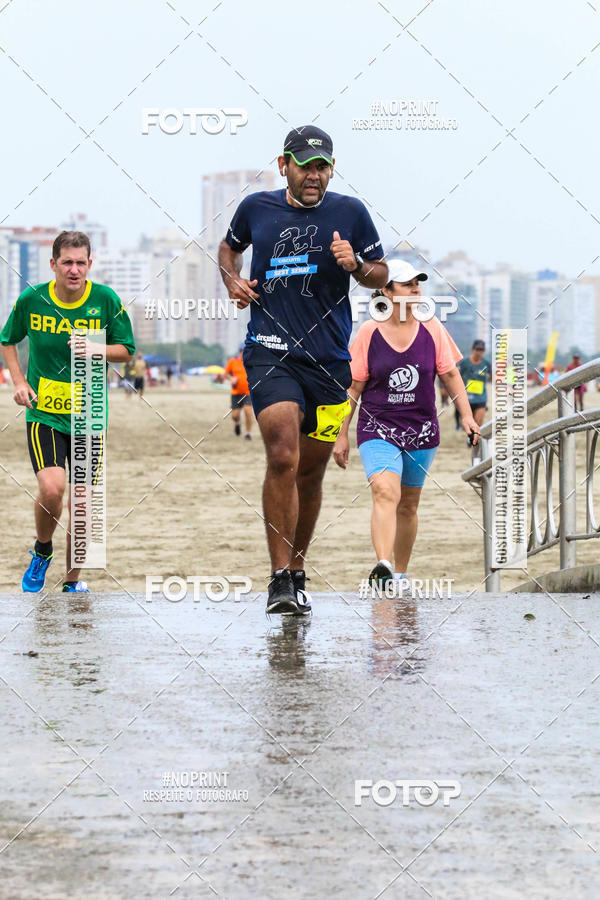 Buy your photos of the event2 ICE RUN 6K on Fotop