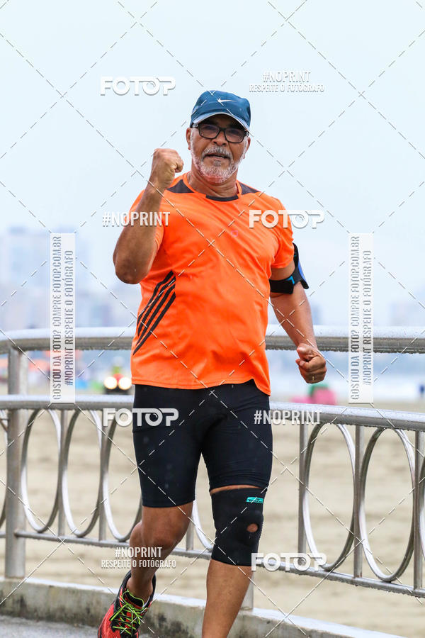 Buy your photos of the event2 ICE RUN 6K on Fotop