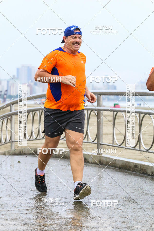 Buy your photos of the event2 ICE RUN 6K on Fotop