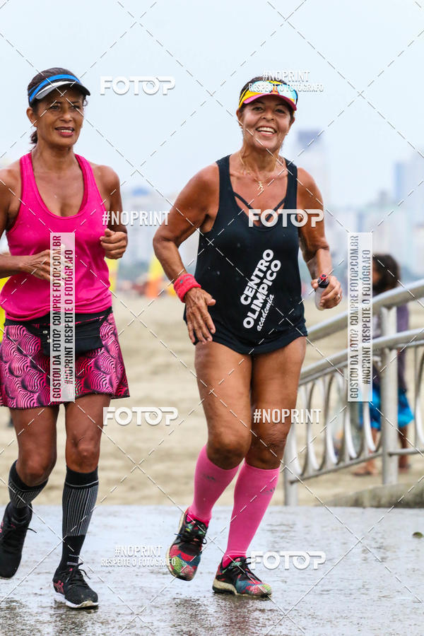 Buy your photos of the event2 ICE RUN 6K on Fotop
