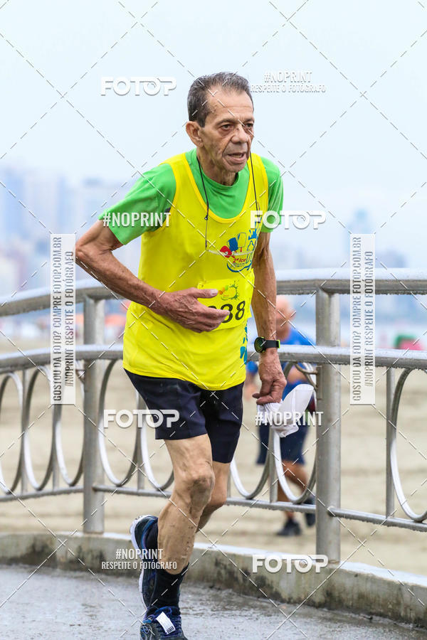 Buy your photos of the event2 ICE RUN 6K on Fotop