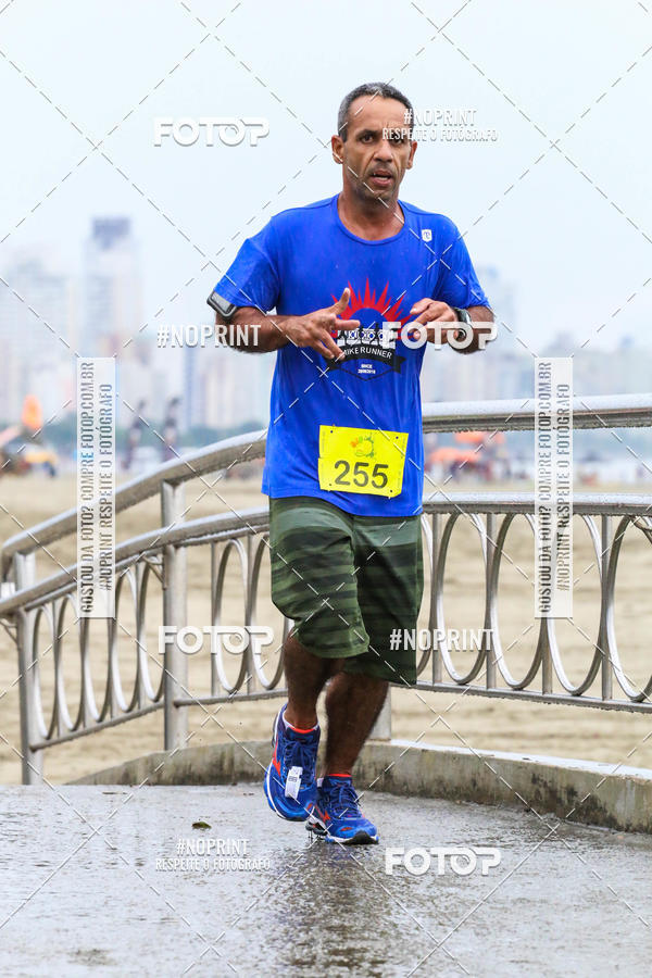 Buy your photos of the event2 ICE RUN 6K on Fotop