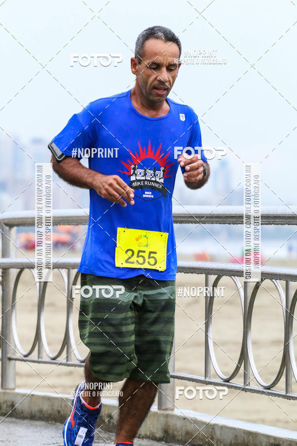 Buy your photos of the event2 ICE RUN 6K on Fotop