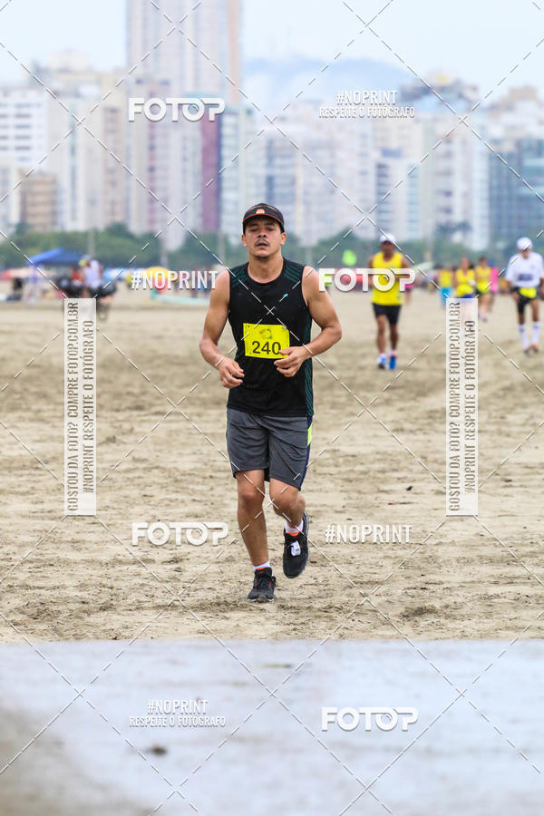 Buy your photos of the event2 ICE RUN 6K on Fotop