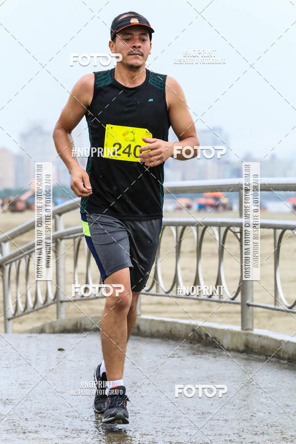 Buy your photos of the event2 ICE RUN 6K on Fotop