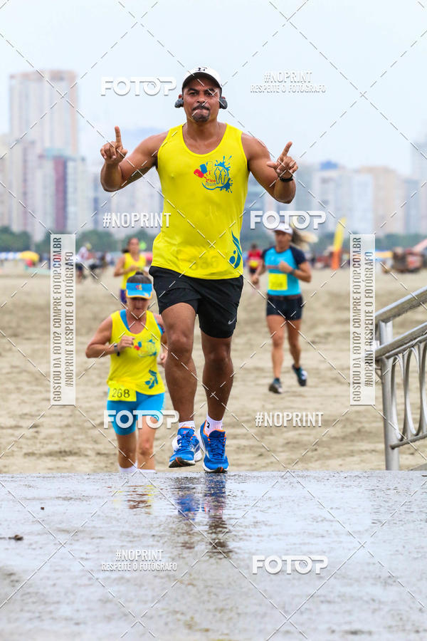 Buy your photos of the event2 ICE RUN 6K on Fotop