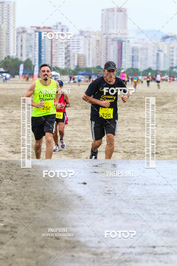 Buy your photos of the event2 ICE RUN 6K on Fotop