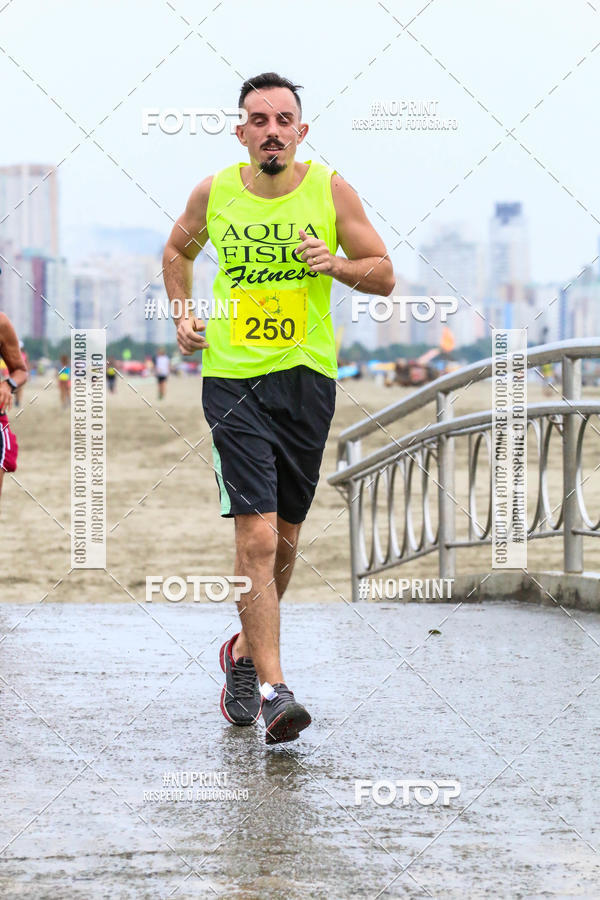 Buy your photos of the event2 ICE RUN 6K on Fotop
