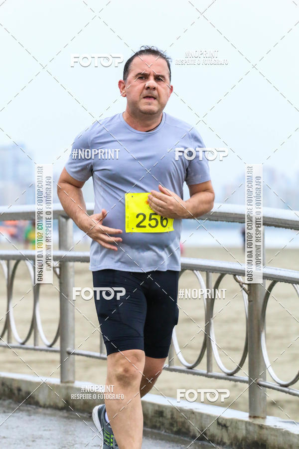 Buy your photos of the event2 ICE RUN 6K on Fotop